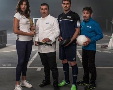 Foto de Iker Casillas, Joan Roca, Carlos Soria y Garbiñe Muguruza